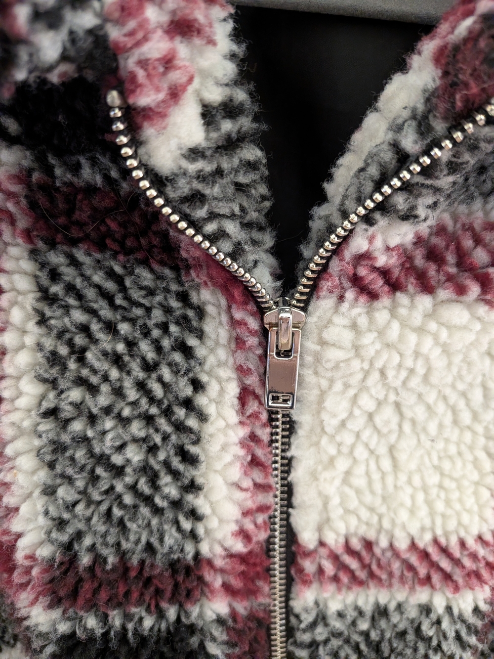 Urban Heritage Plush Sherpa Plaid Jacket in White, Black & Burgundy - Picture 3 of 5